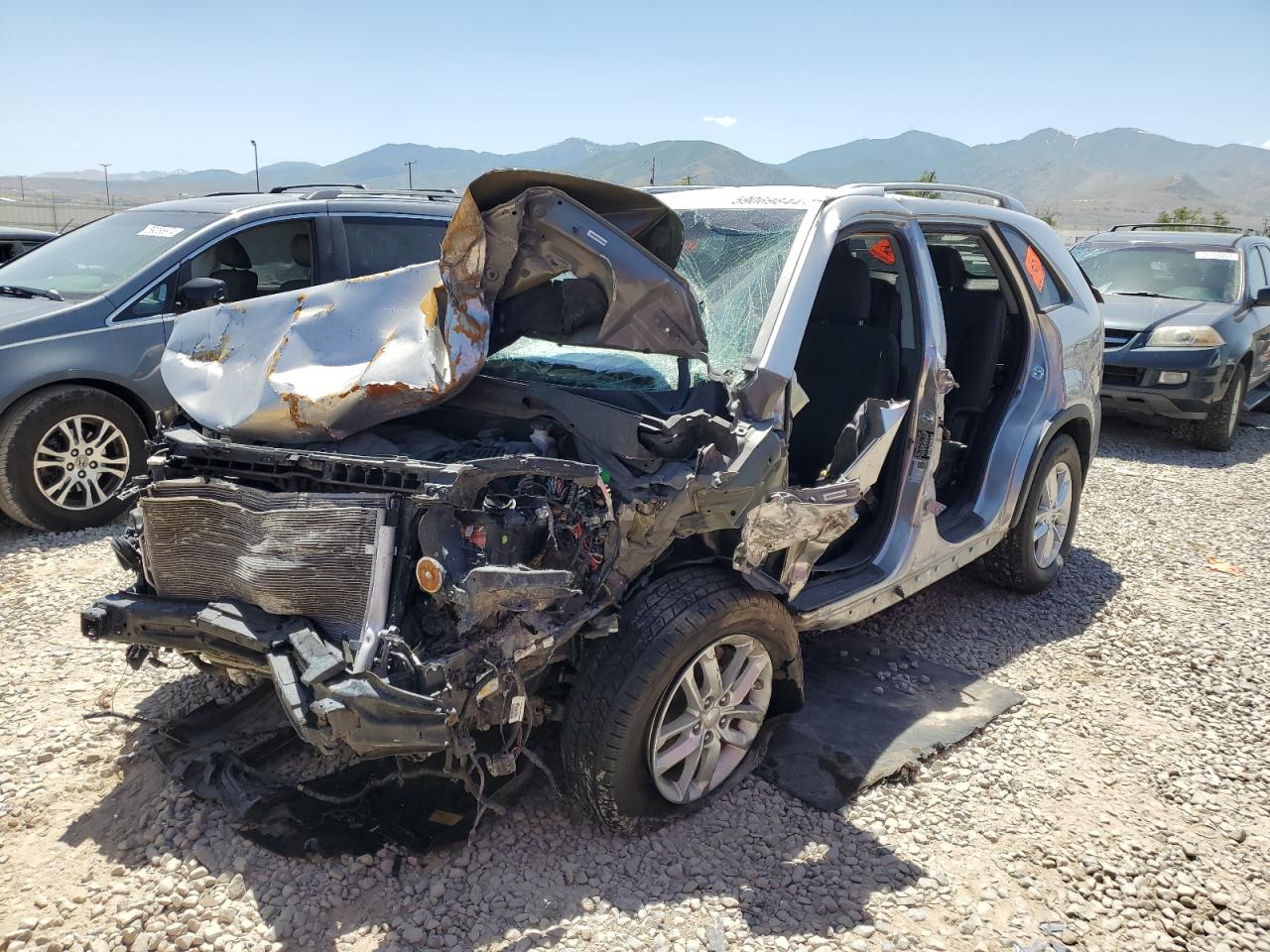 KIA SORENTO LX 2015