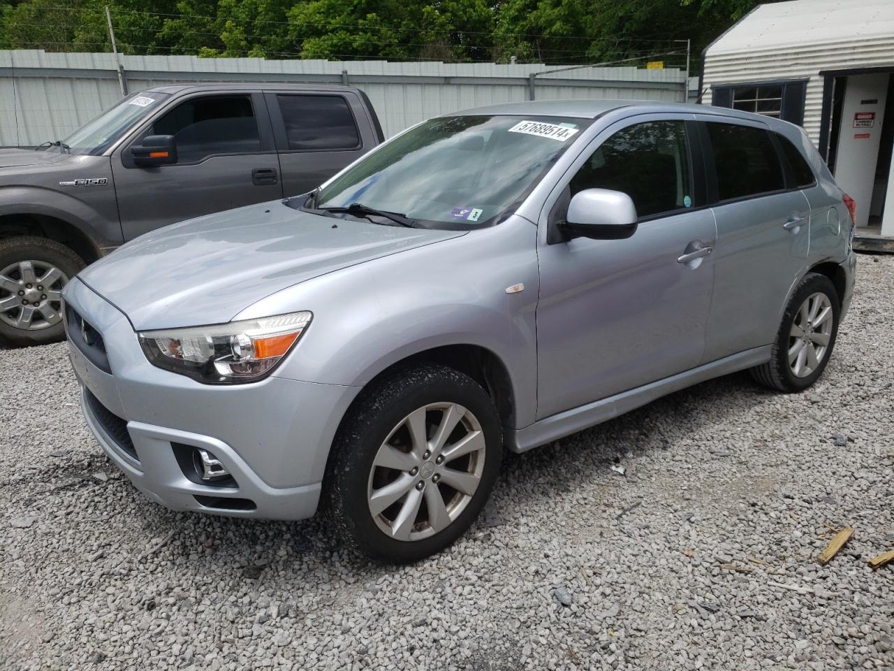 MITSUBISHI OUTLANDER 2012