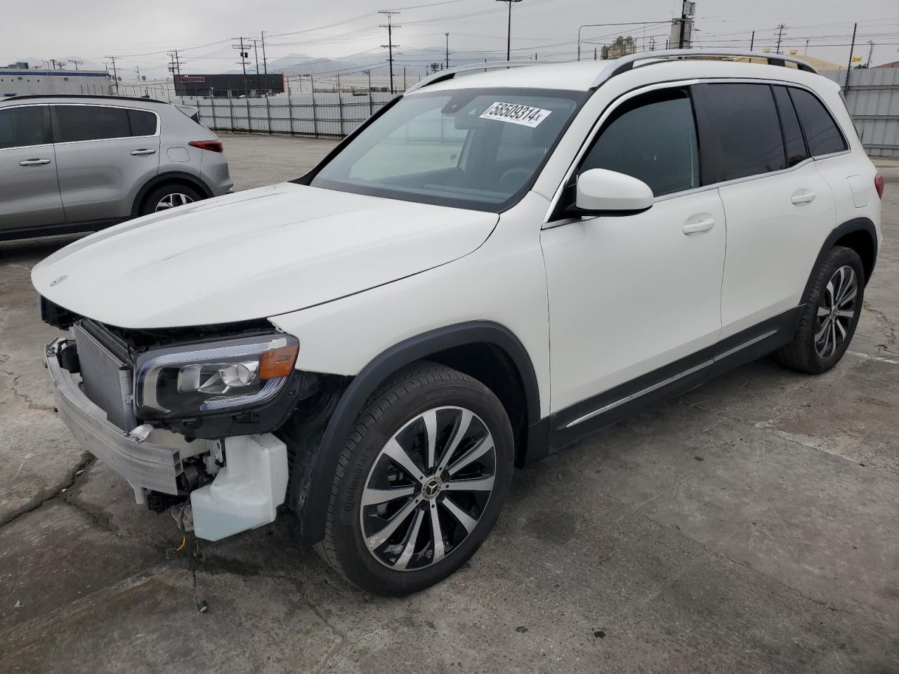 MERCEDES-BENZ GLB-CLASS 2023
