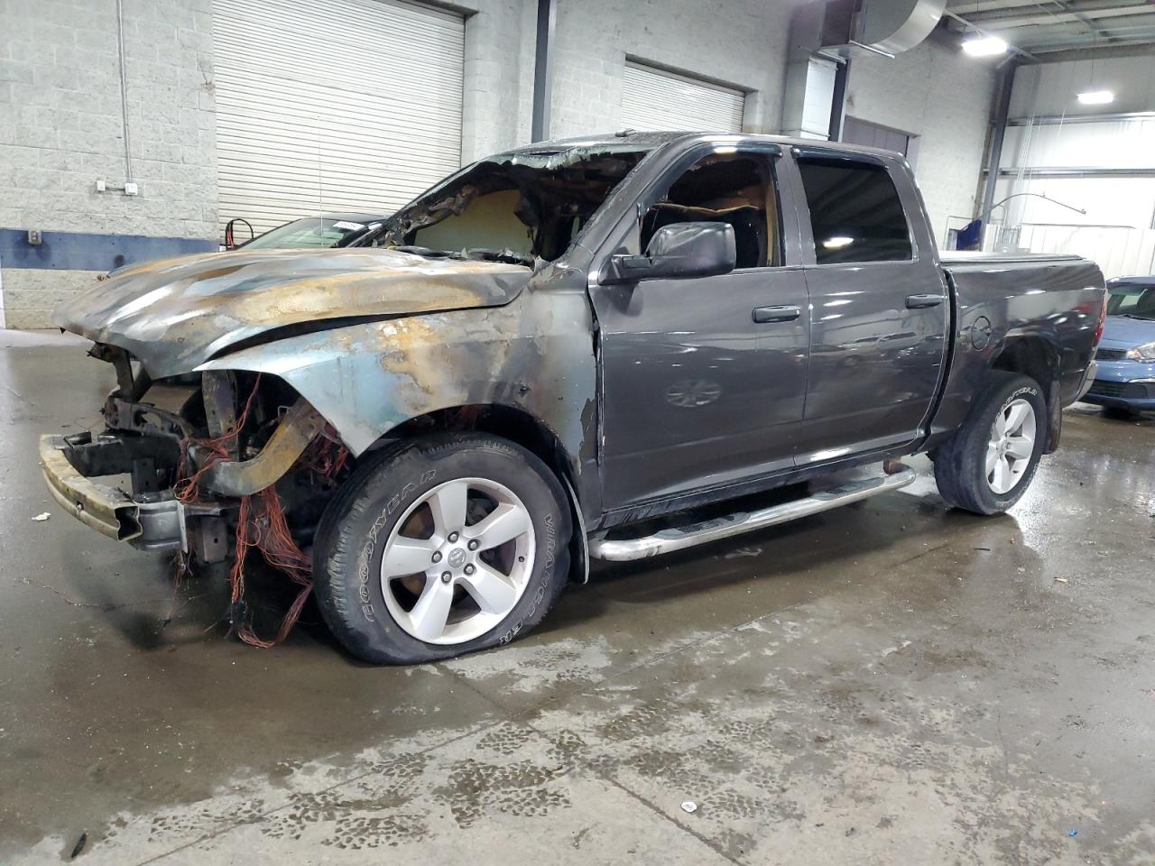RAM 1500 ST 2015