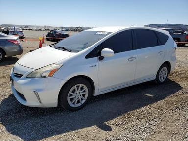 Toyota Prius V 2014
