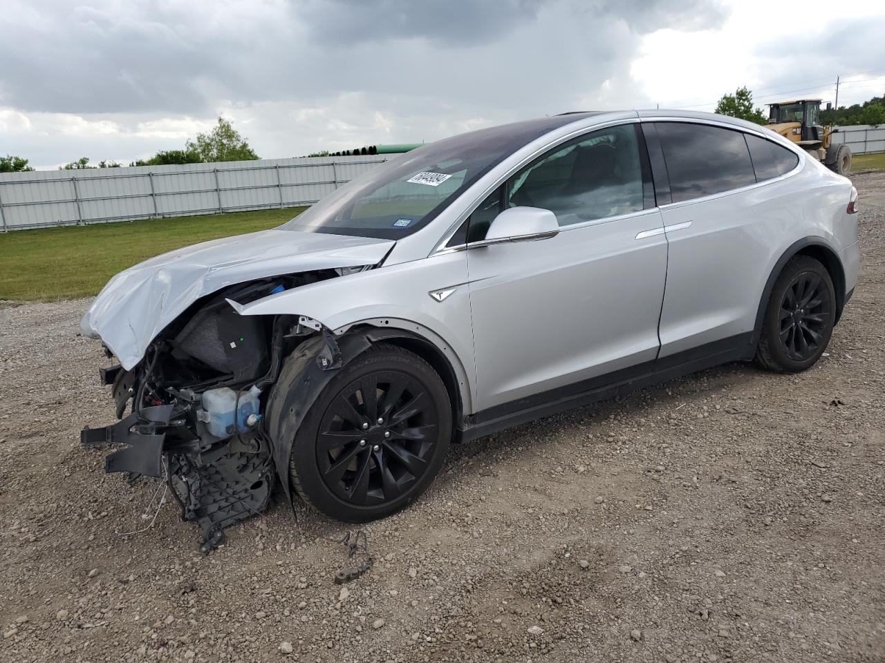 TESLA MODEL X 2016
