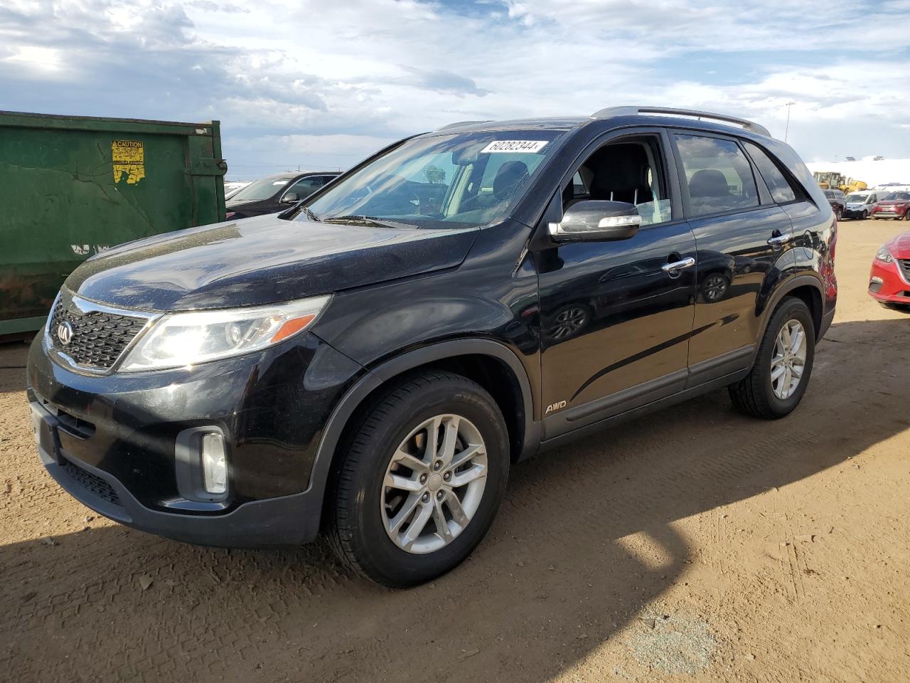 KIA SORENTO LX 2015