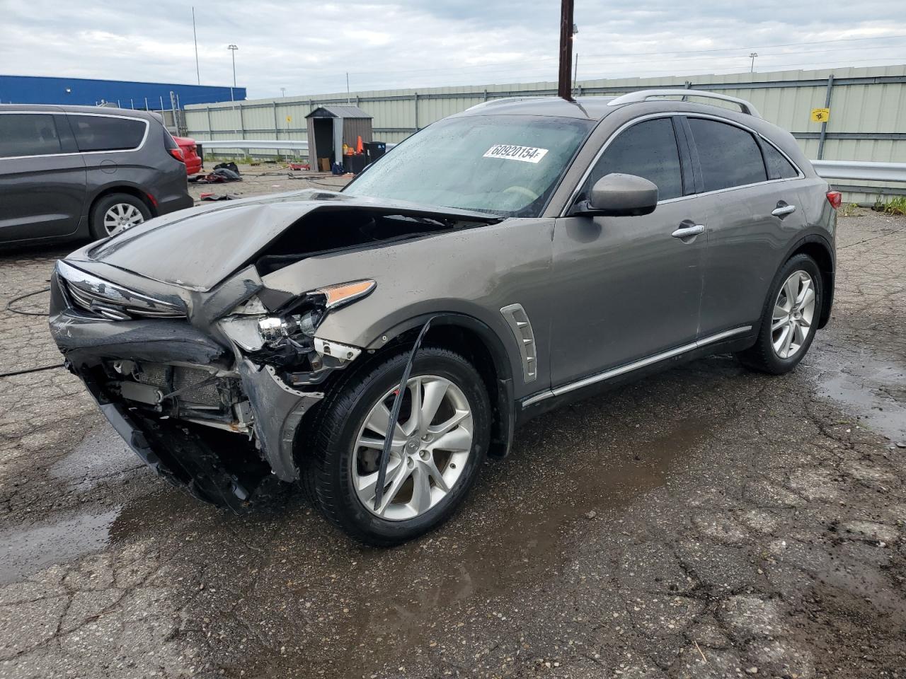 INFINITI FX35 2012