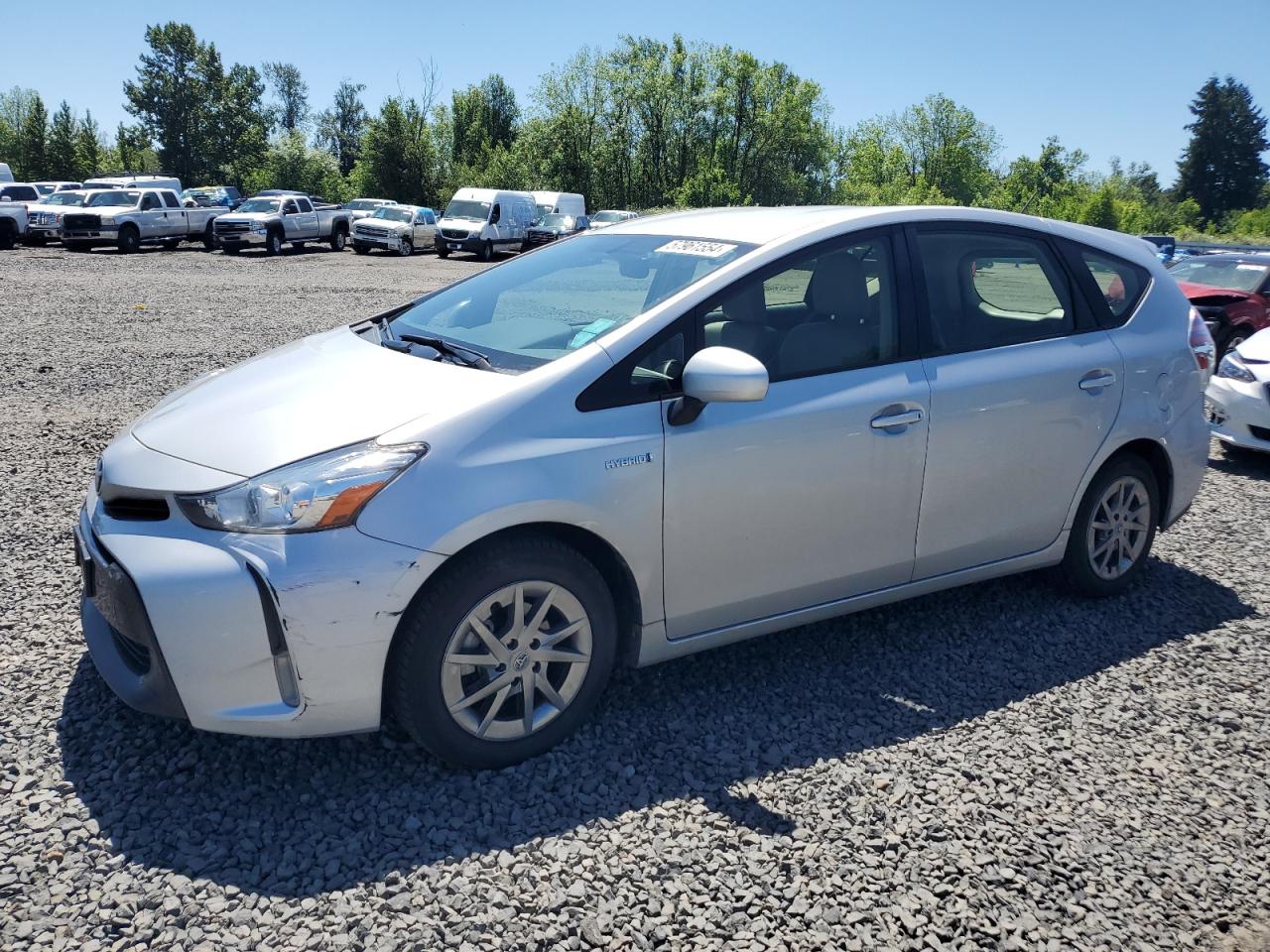 TOYOTA PRIUS V 2017
