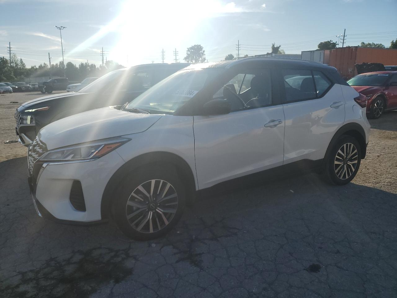 NISSAN KICKS SV 2023