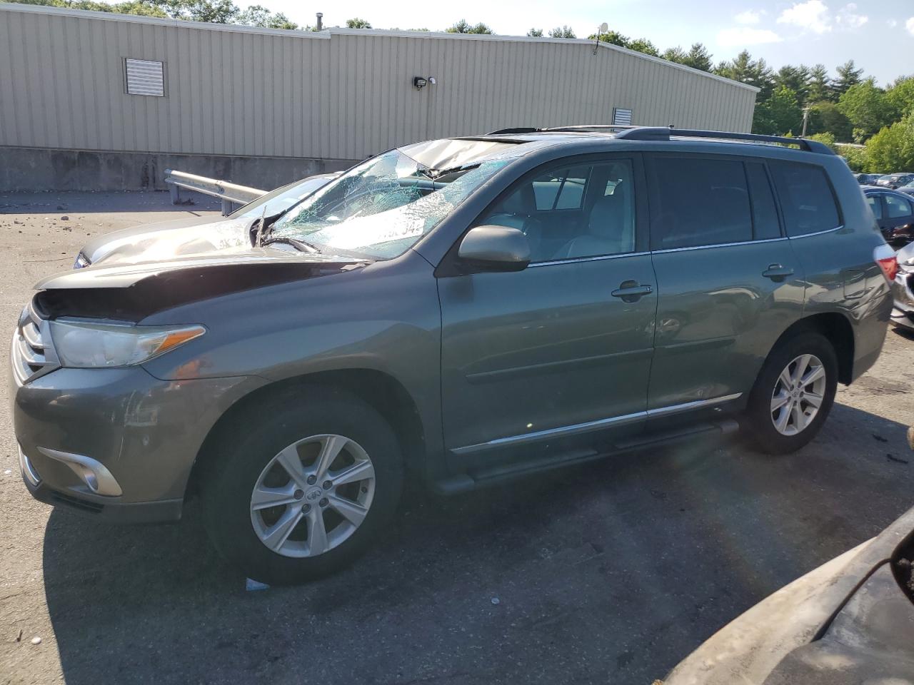 TOYOTA HIGHLANDER 2011