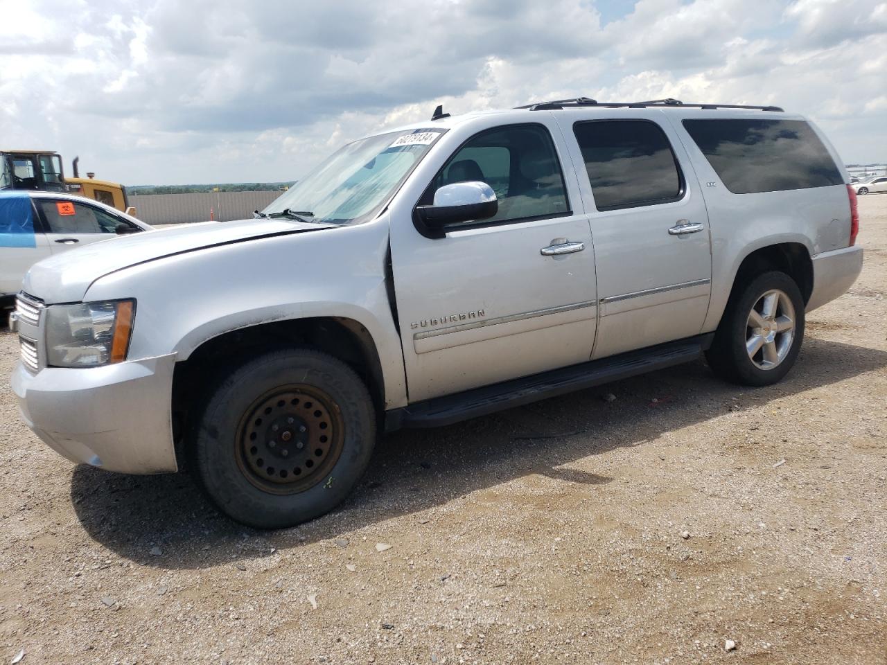 CHEVROLET SUBURBAN K 2013