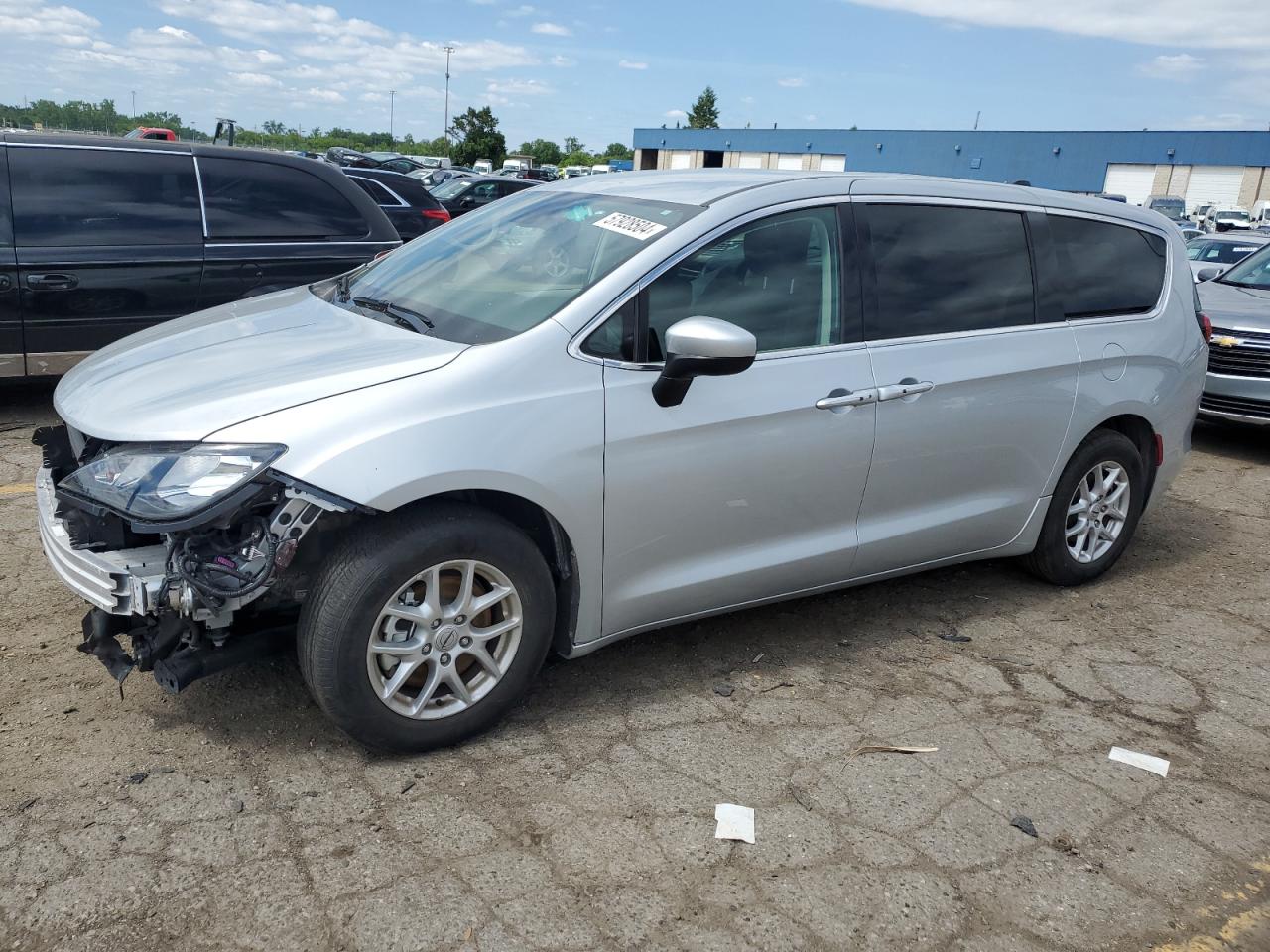 CHRYSLER VOYAGER LX 2023