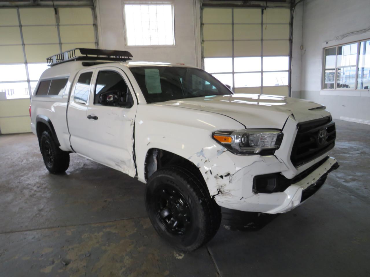 TOYOTA TACOMA ACC 2022