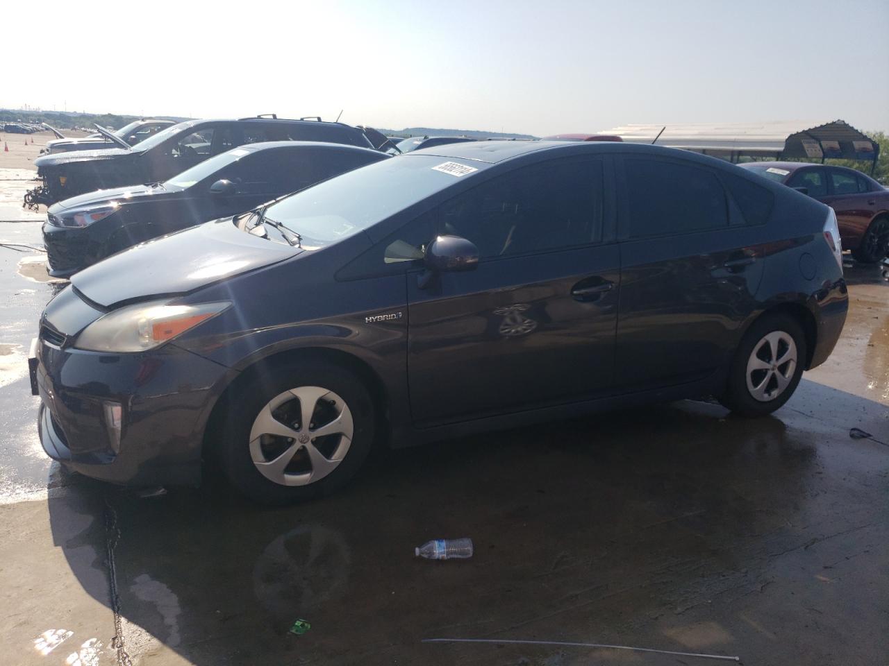 TOYOTA PRIUS 2013