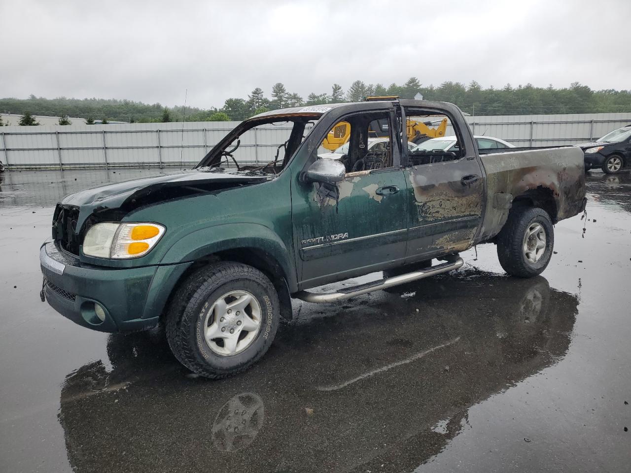 TOYOTA TUNDRA DOU 2004