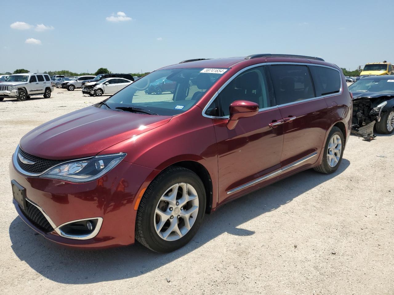 CHRYSLER PACIFICA T 2017