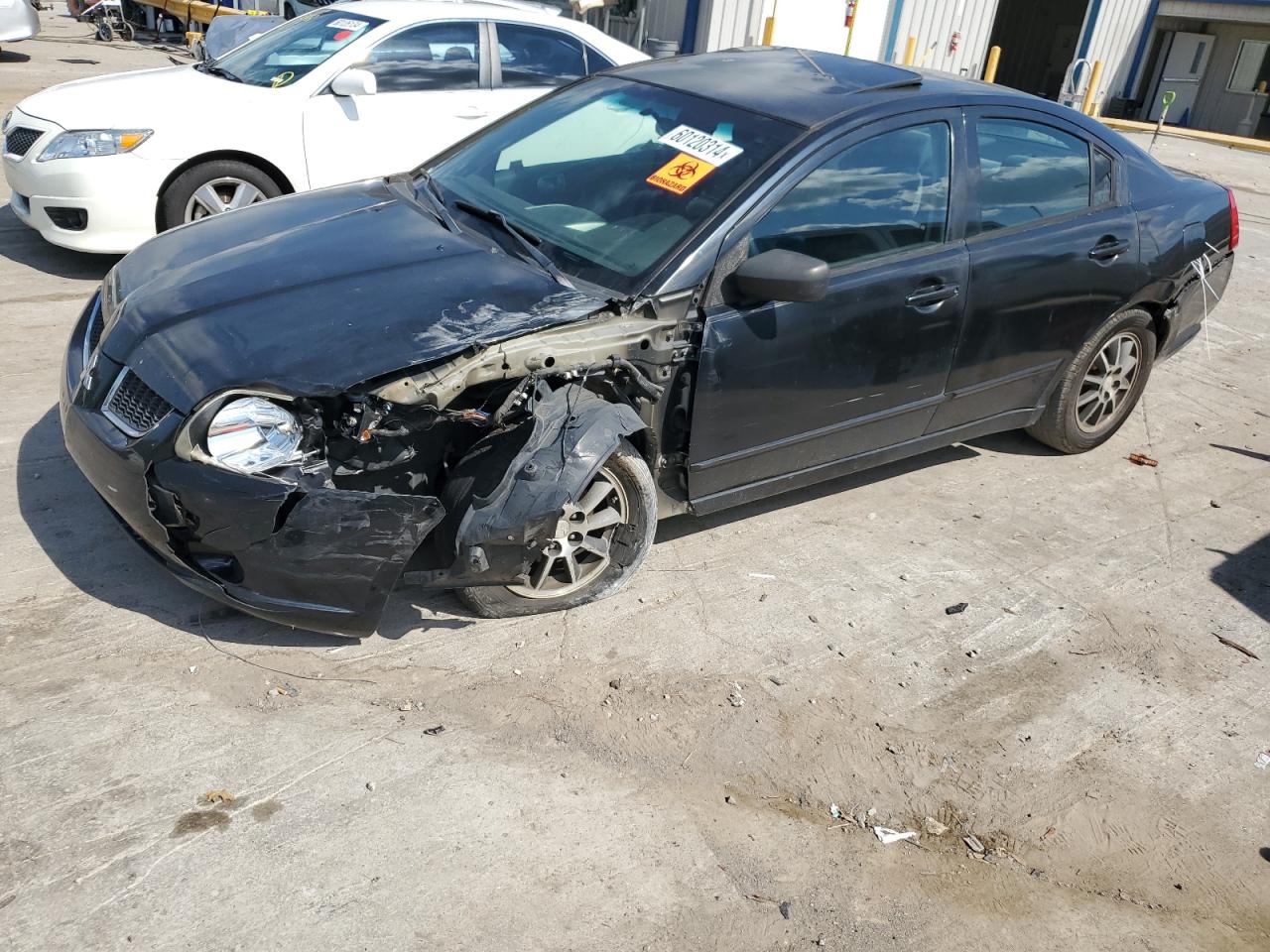 MITSUBISHI GALANT ES 2004
