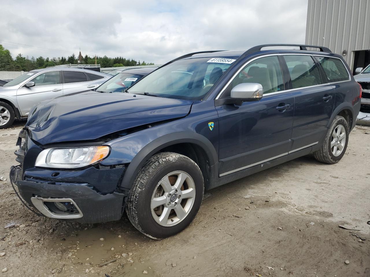 VOLVO XC70 3.2 2011