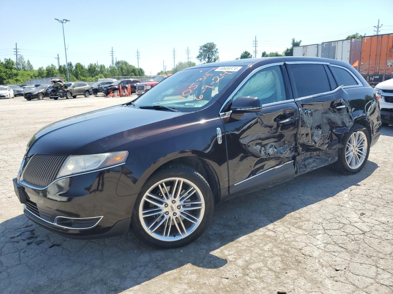 LINCOLN MKT 2014