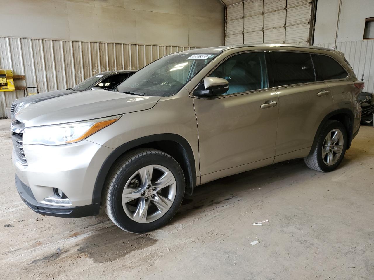 TOYOTA HIGHLANDER 2015