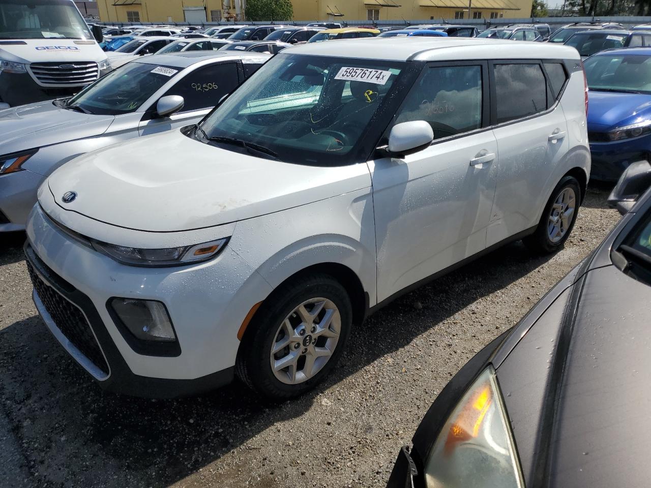 KIA SOUL LX 2021