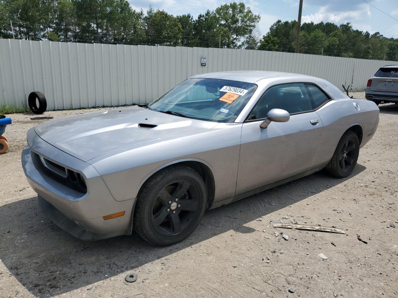 DODGE CHALLENGER 2013