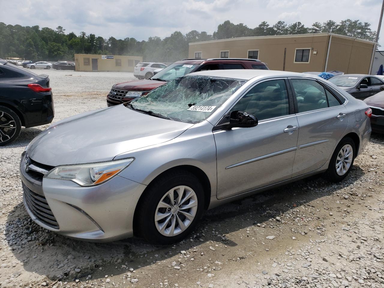 TOYOTA CAMRY LE 2015