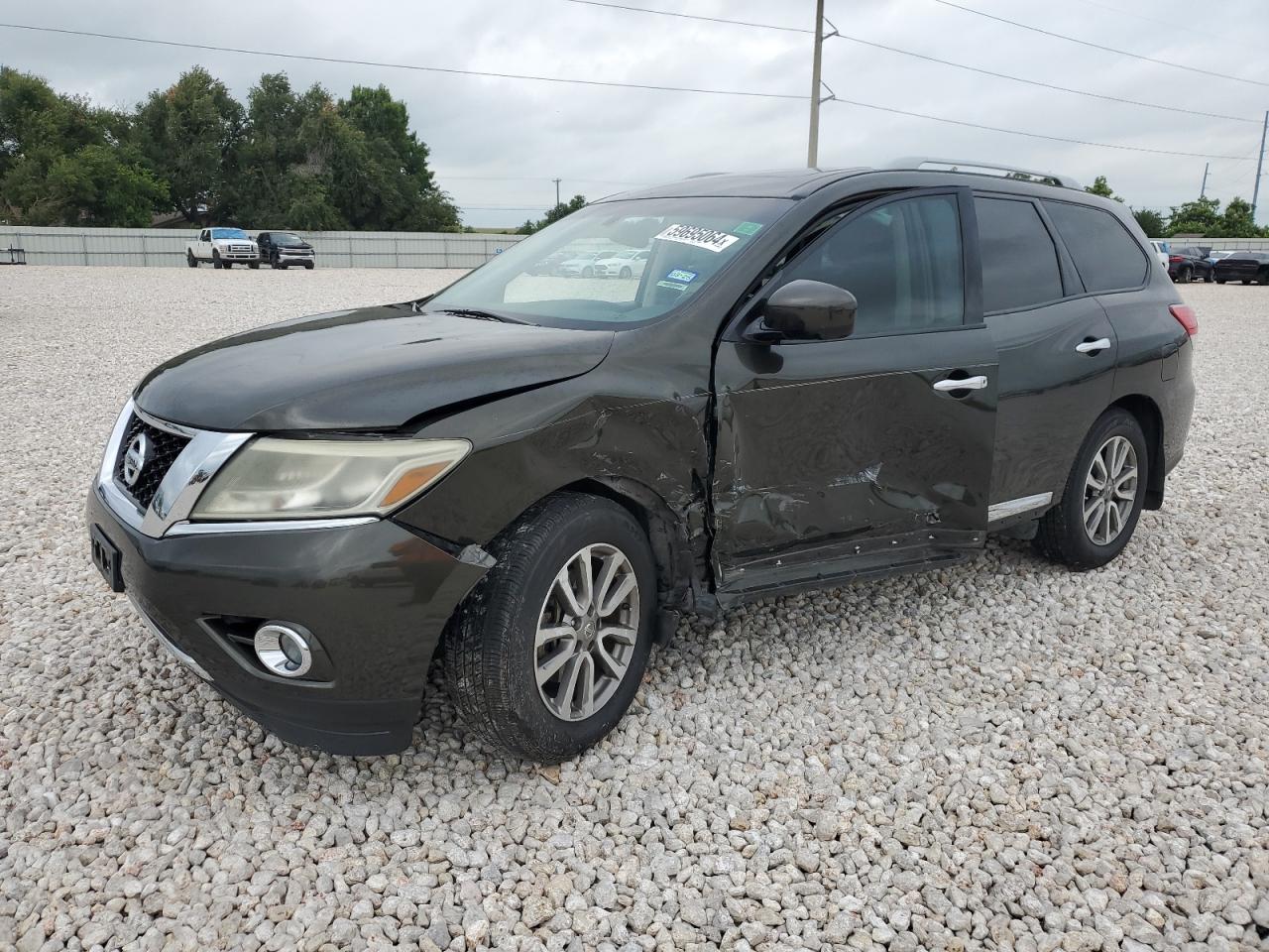 NISSAN PATHFINDER 2016