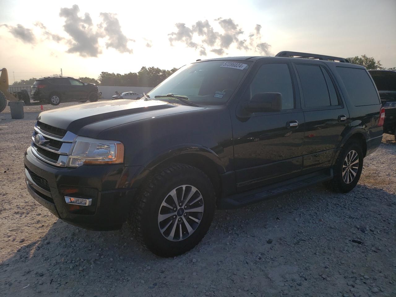 FORD EXPEDITION 2016