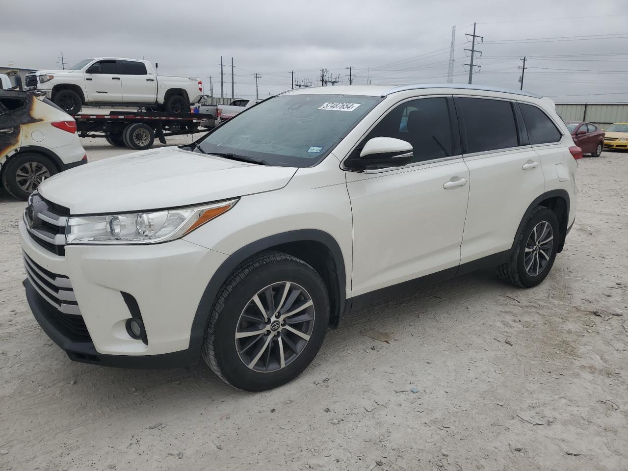TOYOTA Highlander 2019