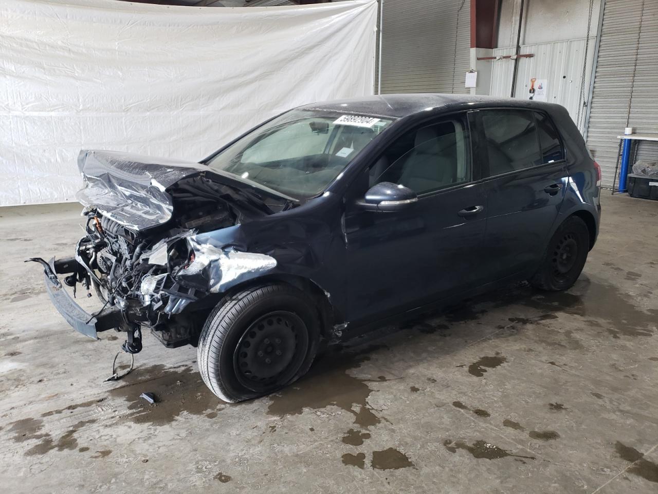 VOLKSWAGEN Golf 2012