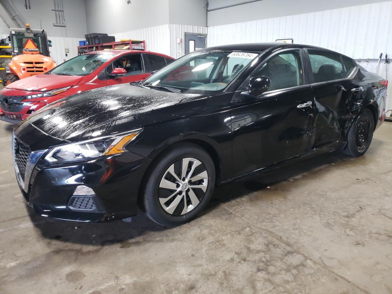 NISSAN ALTIMA 2020