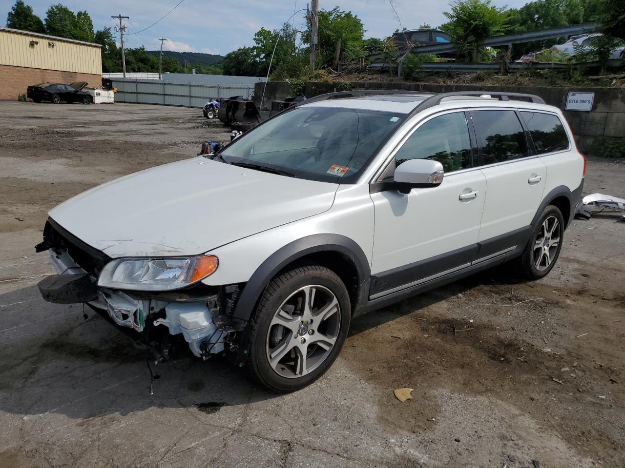 VOLVO XC70 T6 PR 2015
