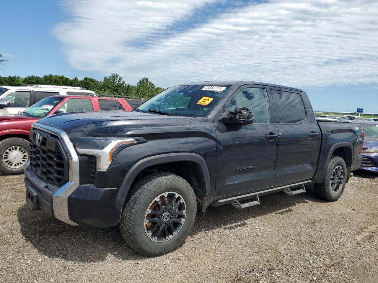 TOYOTA TUNDRA CRE 2022