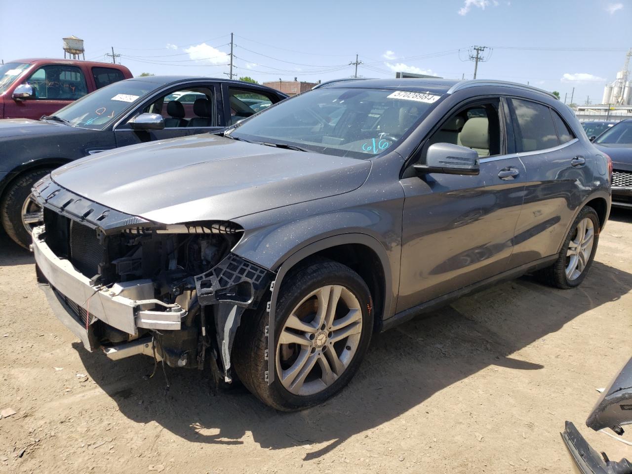 MERCEDES-BENZ GLA-CLASS 2015