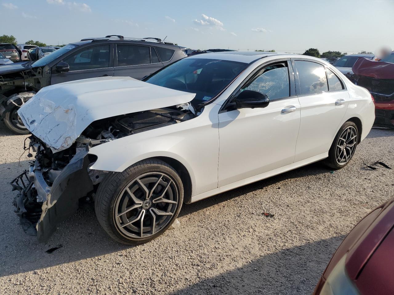 MERCEDES-BENZ E-CLASS 2022