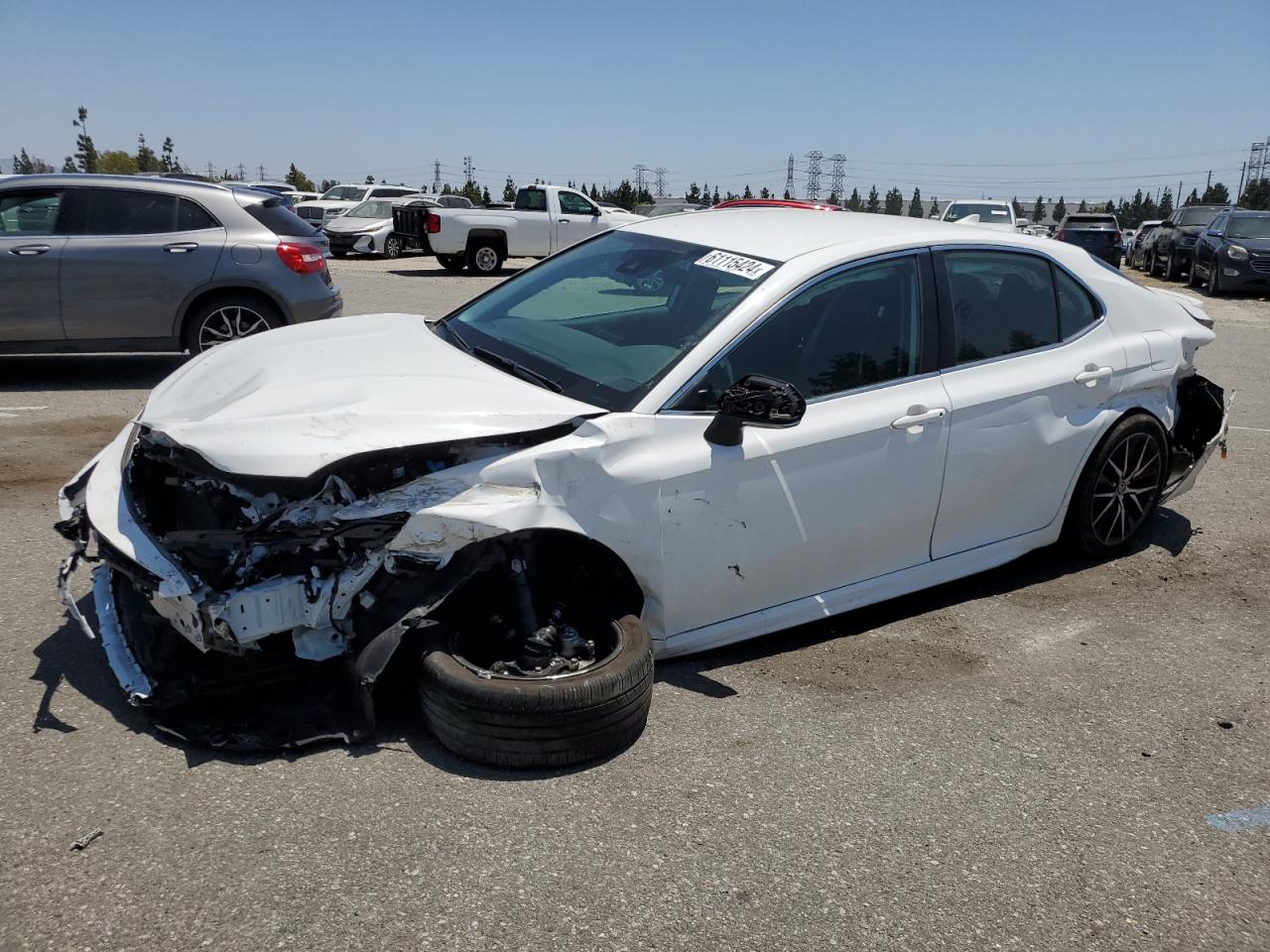 TOYOTA CAMRY SE N 2023
