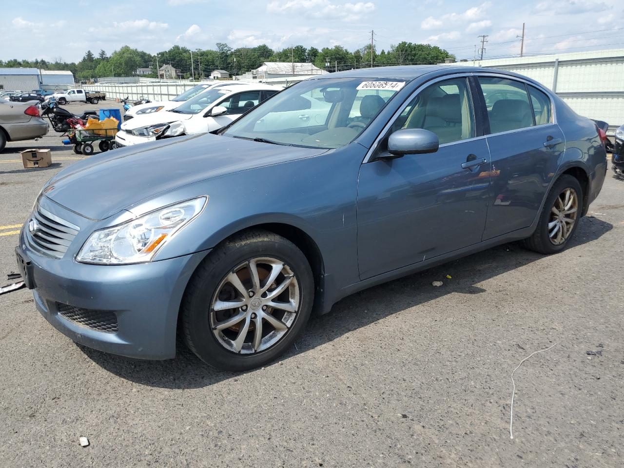 INFINITI G35 2008