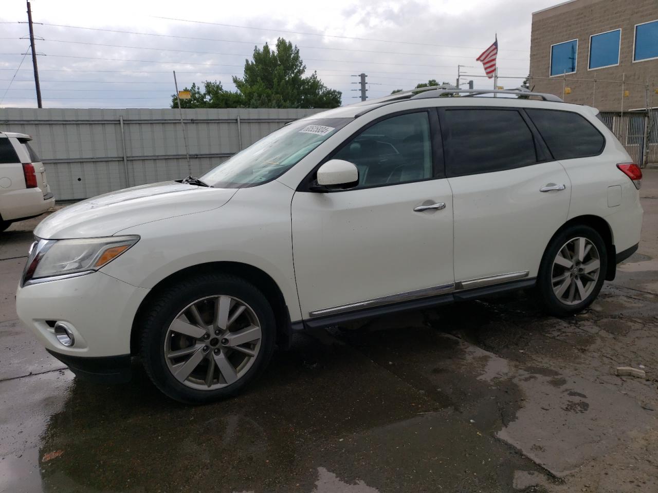 NISSAN PATHFINDER 2015