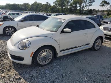 Volkswagen Beetle 2014