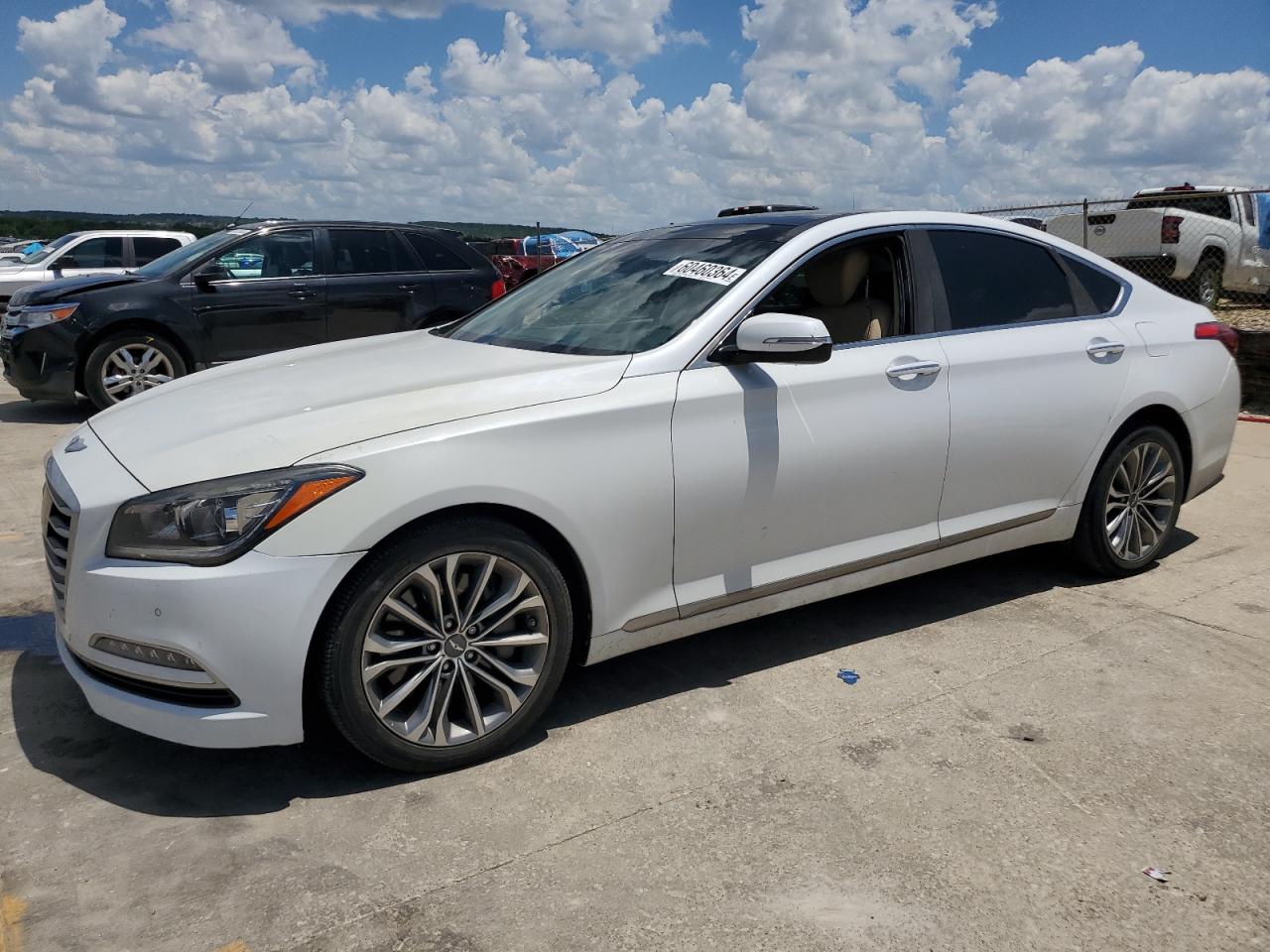 HYUNDAI Genesis 3. 2016