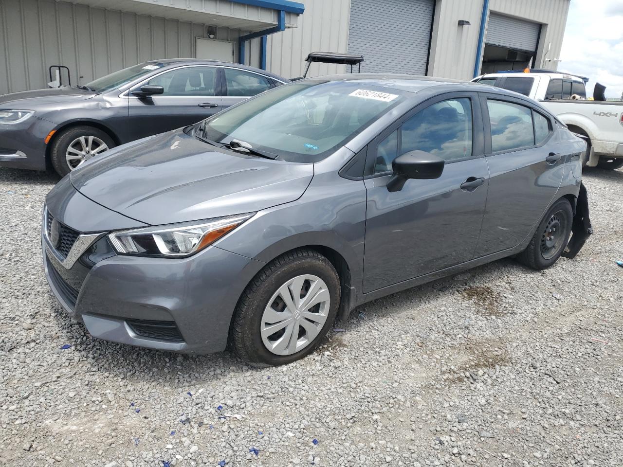 NISSAN VERSA S 2020