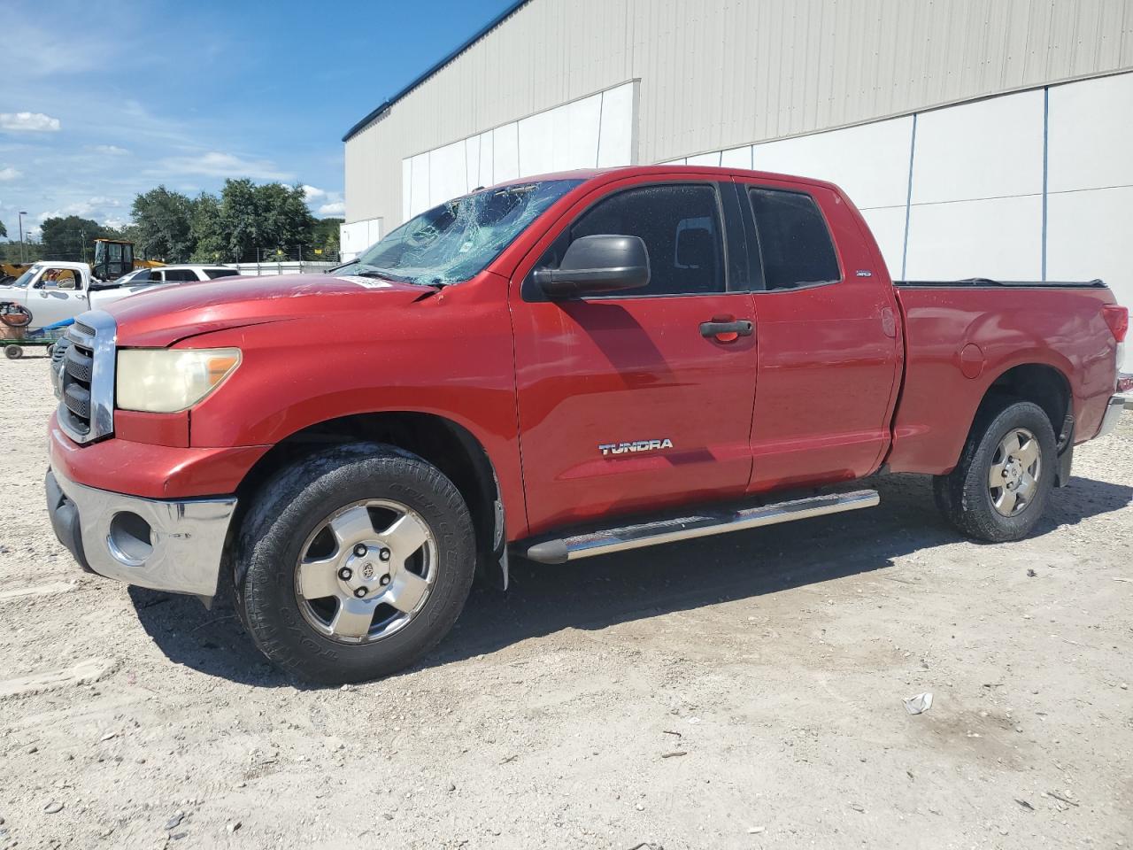 TOYOTA TUNDRA DOU 2012