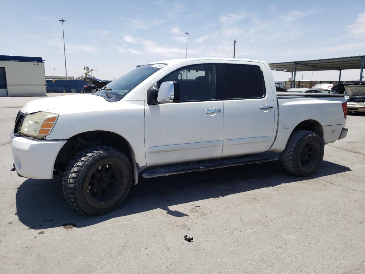 NISSAN TITAN 2004