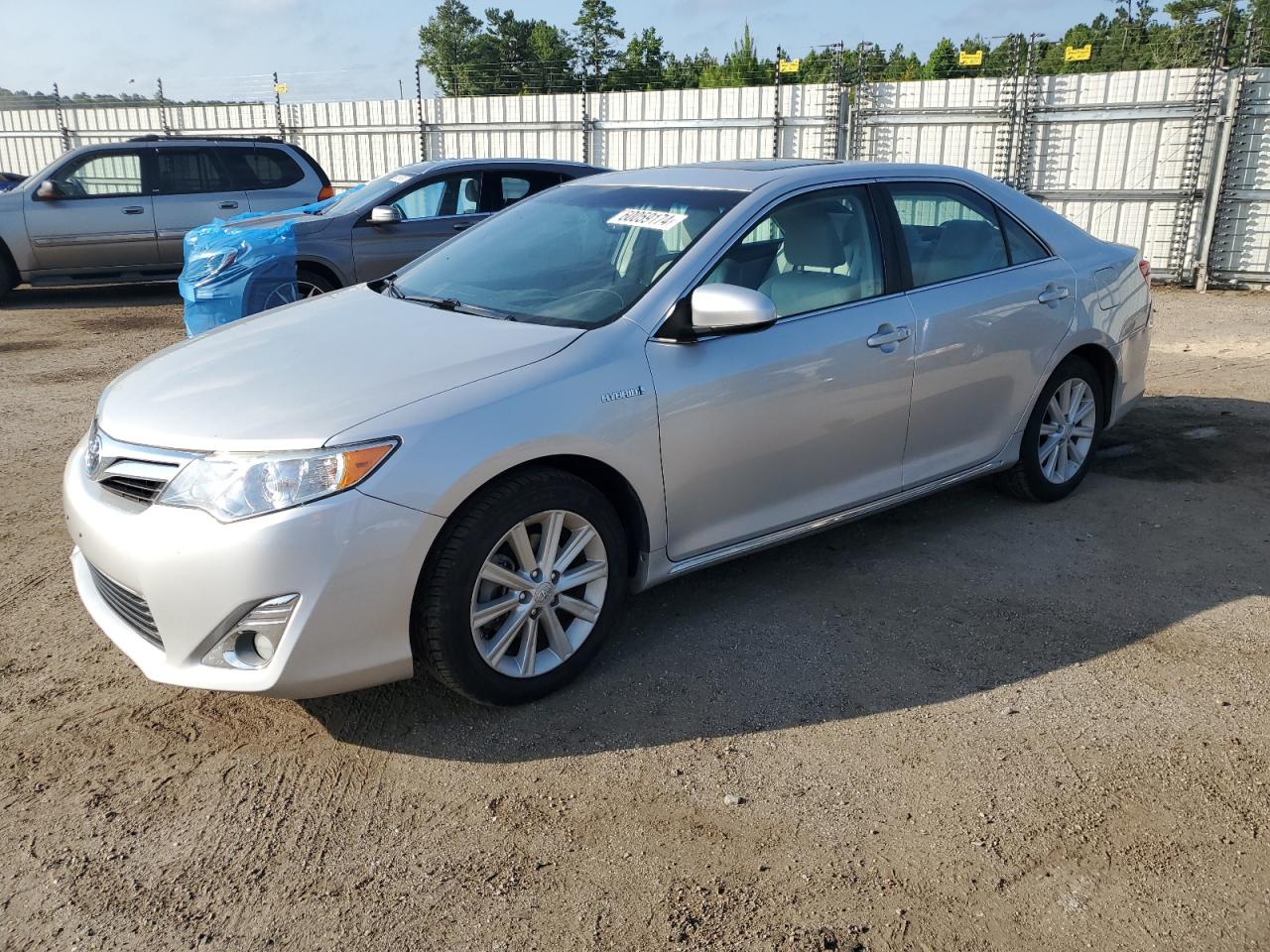 TOYOTA CAMRY HYBR 2014