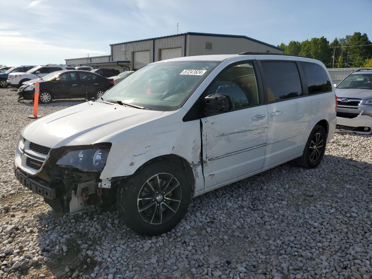 DODGE CARAVAN 2016