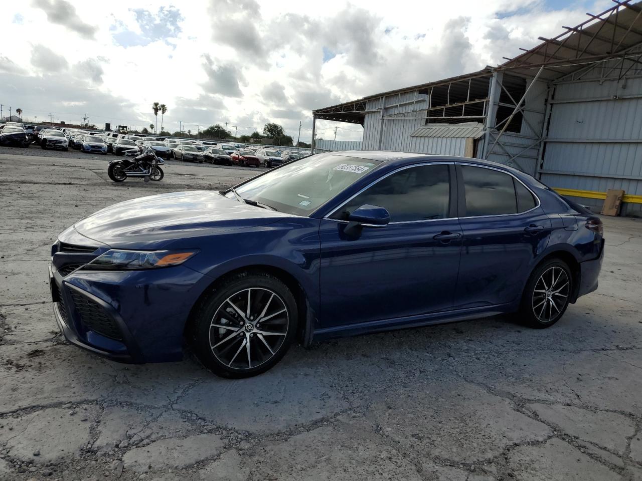 TOYOTA CAMRY SE N 2023