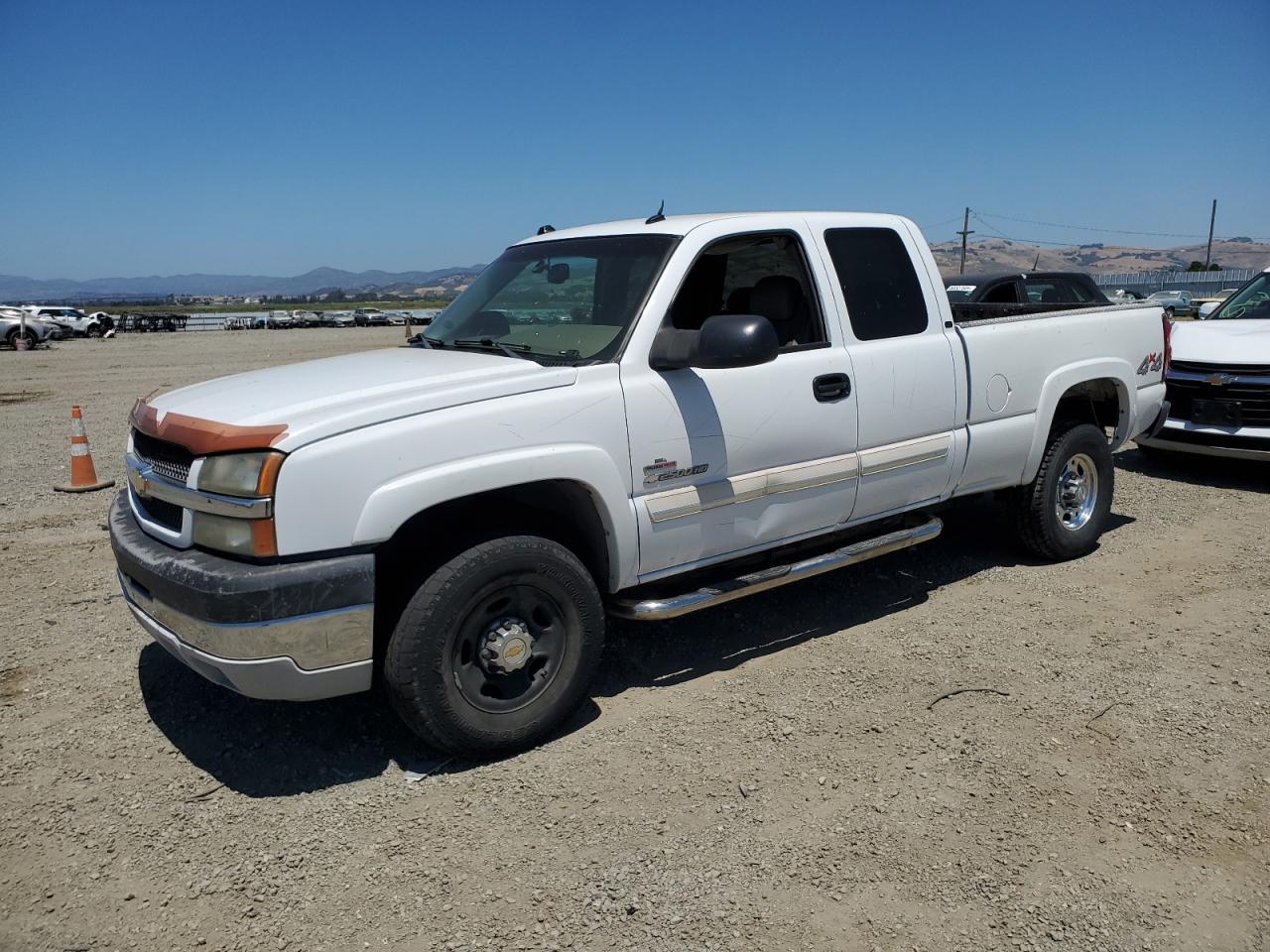 CHEVROLET SILVERADO 2004
