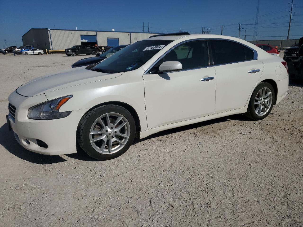 NISSAN MAXIMA S 2011