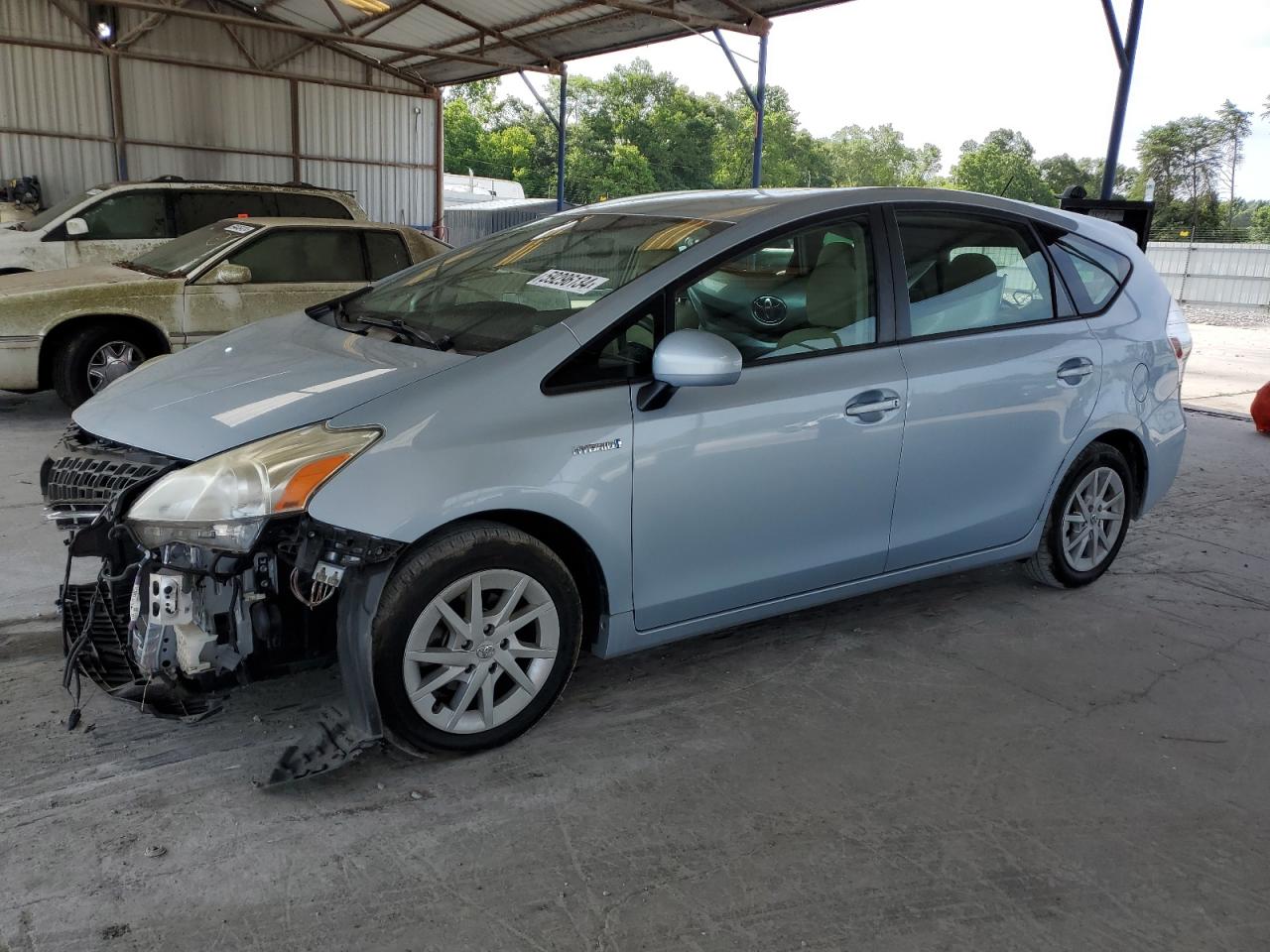 TOYOTA PRIUS V 2012