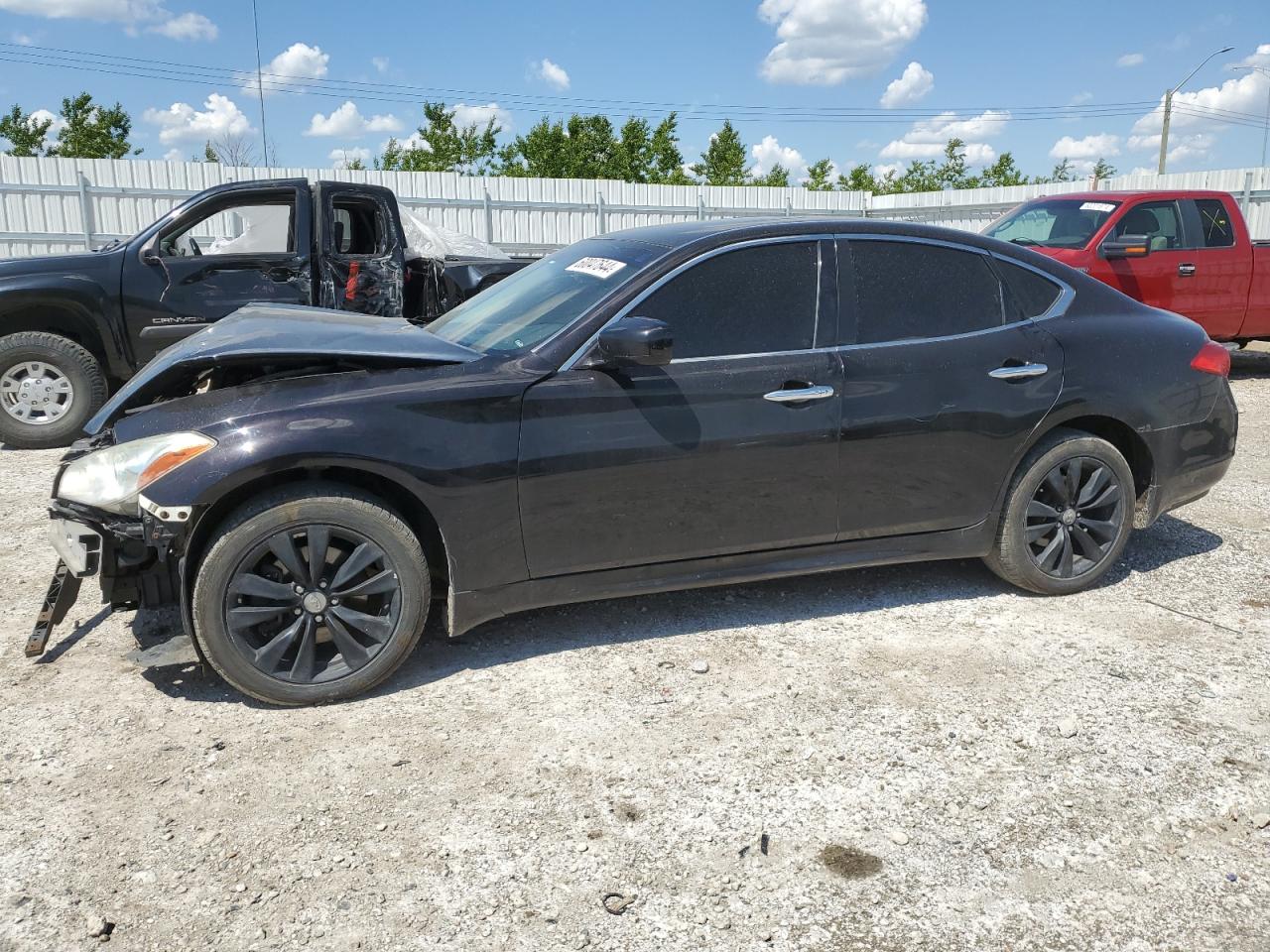 INFINITI M37 X 2011