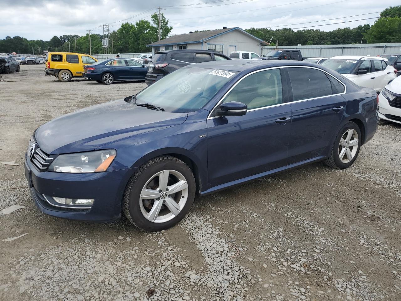 VOLKSWAGEN PASSAT S 2015