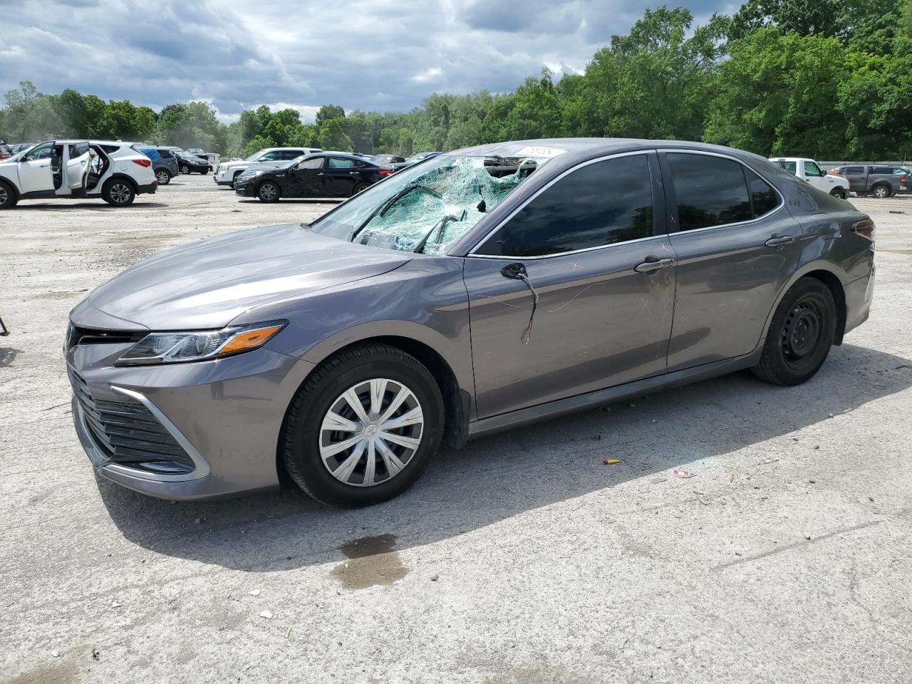 TOYOTA CAMRY LE 2022